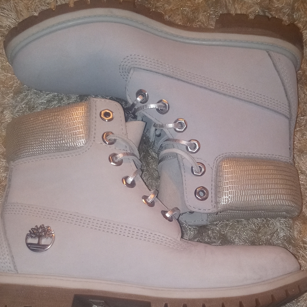 Premium nubuck Timberland boots
